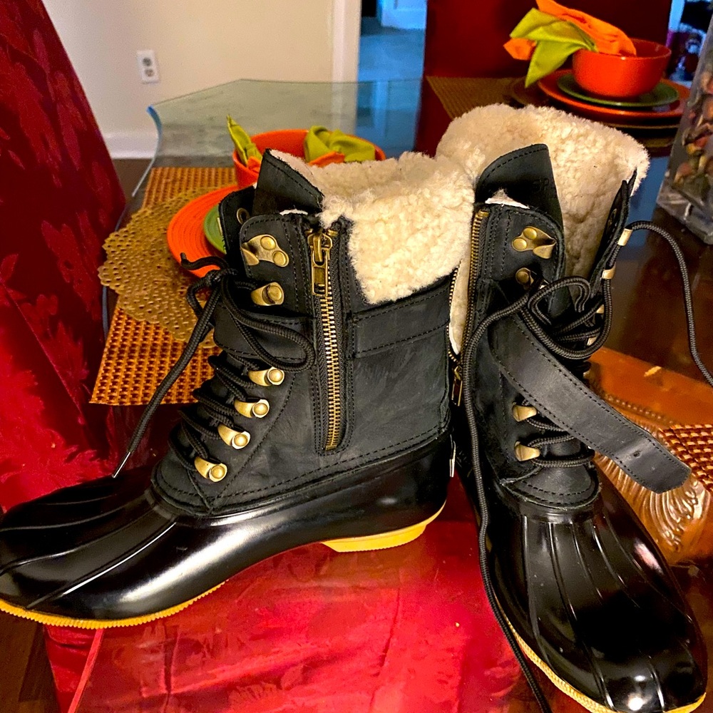 Sperry boots